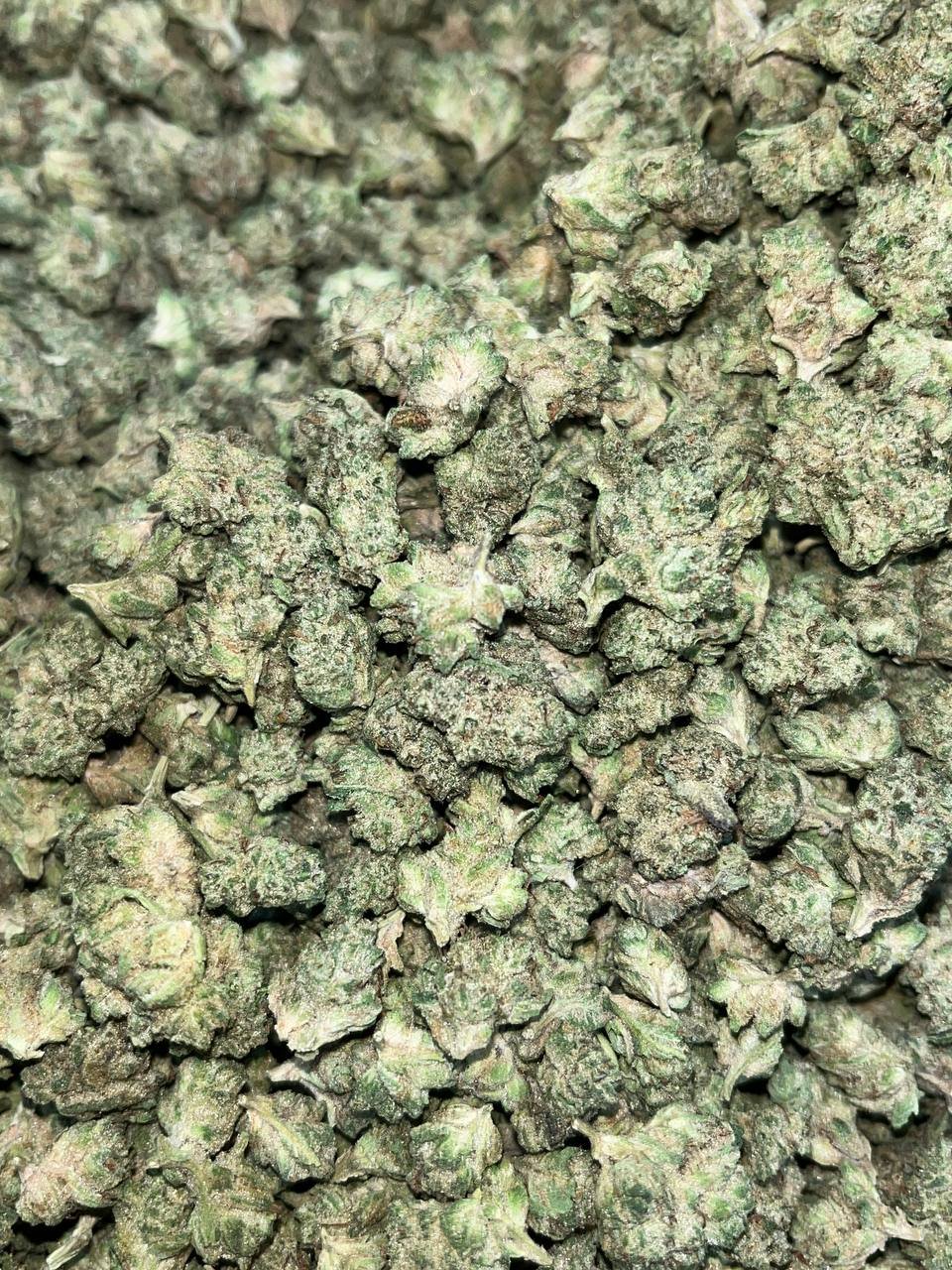 Wedding Cake THCa Smalls 2 Wedding Cake Smalls